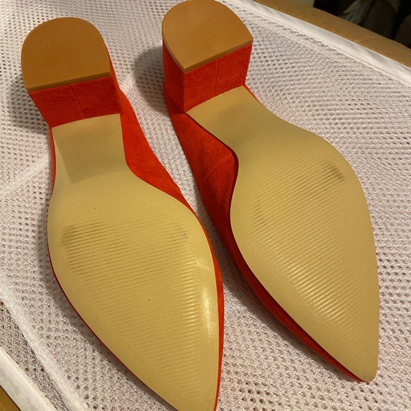 GAP Suede Pointy Mules - Women’s 9.5 - Bright Red - Picture 6 of 6